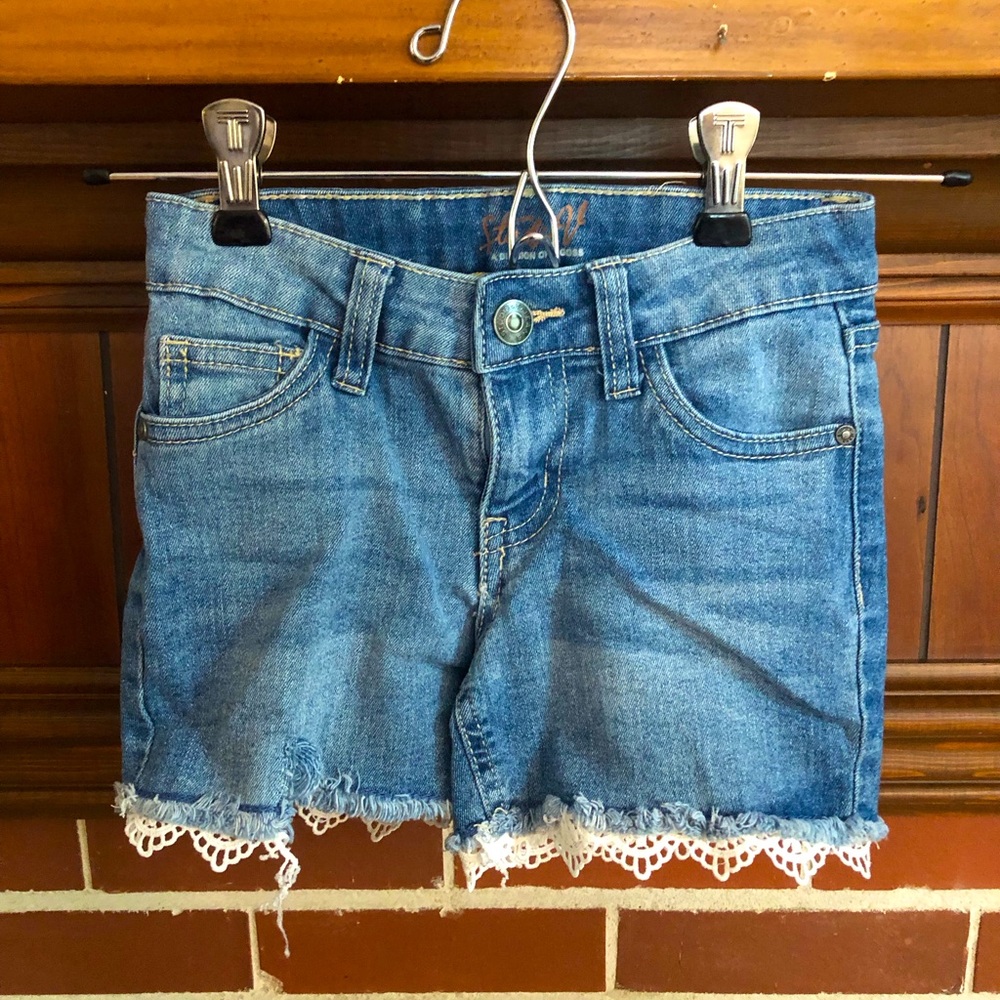 Girls shorts